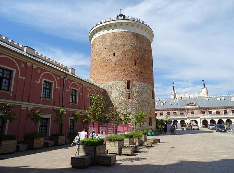wieża zamkowa Lublin ciekawostki atrakcje zabytki
