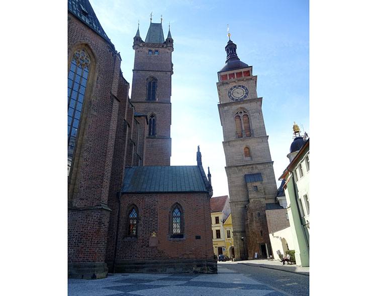 Biała Wieża katedra Hradec Kralove Czechy ciekawostki atrakcje zabytki
