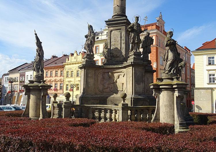 kolumna maryjna Hradec Kralove Czechy ciekawostki atrakcje zabytki