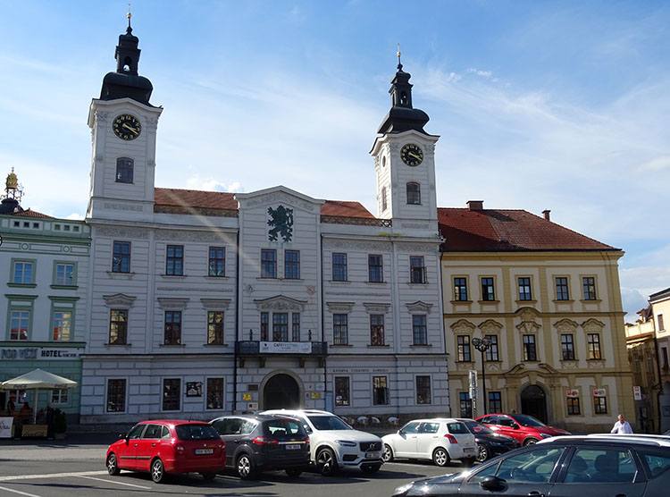 stary ratusz Hradec Kralove Czechy ciekawostki atrakcje zabytki