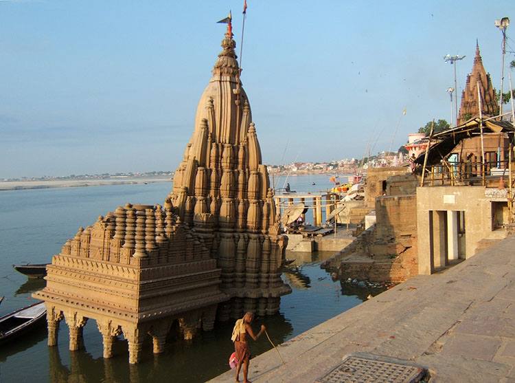 Manikarnika ghat Waranasi Uttar Pradesh Indie ciekawostki