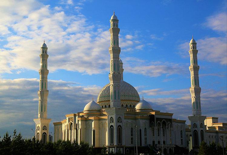 Meczet Sułtana Hazrat Astana Kazachstan