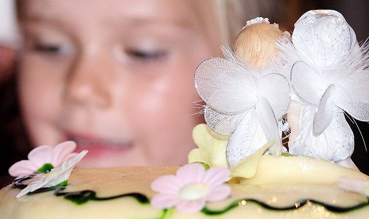 wesele niania animatorka opiekunka dzieci