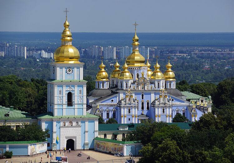 kościół miasto Kijów na Ukrainie informacje ciekawe fakty