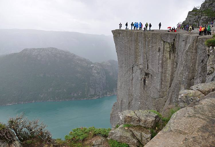 Preikestolen Norwegia ciekawostki atrakcje