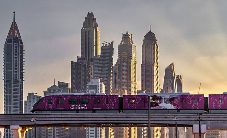 metro Dubaj ciekawostki Zjednoczone Emiraty Arabskie