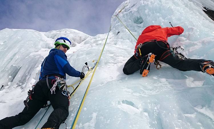 iceclimbing sporty zimowe sport ciekawostki zima dyscypliny sportowe