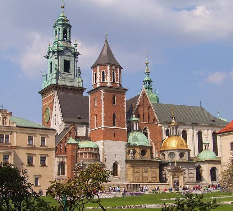 Wawel zamek królewski na Wawelu zabytki atrakcje województwo małopolskie ciekawostki
