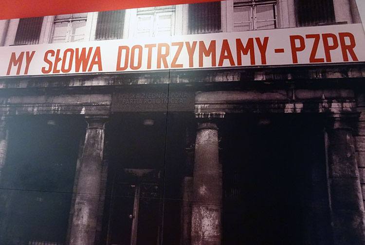 transparent PRL ciekawostki PZPR Europejskie Centrum Solidarności Gdańsk