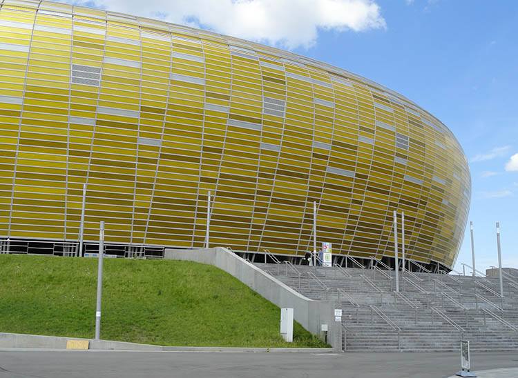 stadion PGE Arena Gdańsk atrakcje sport piłka nożna