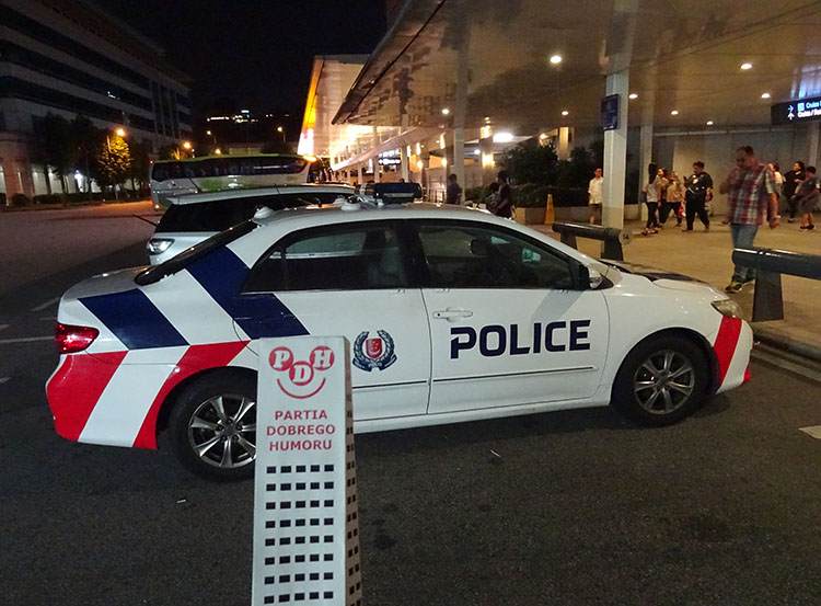 Singapur Singapore policja na świecie ciekawostki