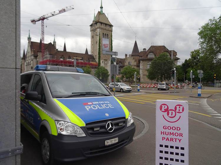 Zurych Szwajcaria samochód policyjny policji