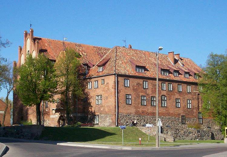 zamek krzyżacki Kętrzyn ciekawostki zabytki