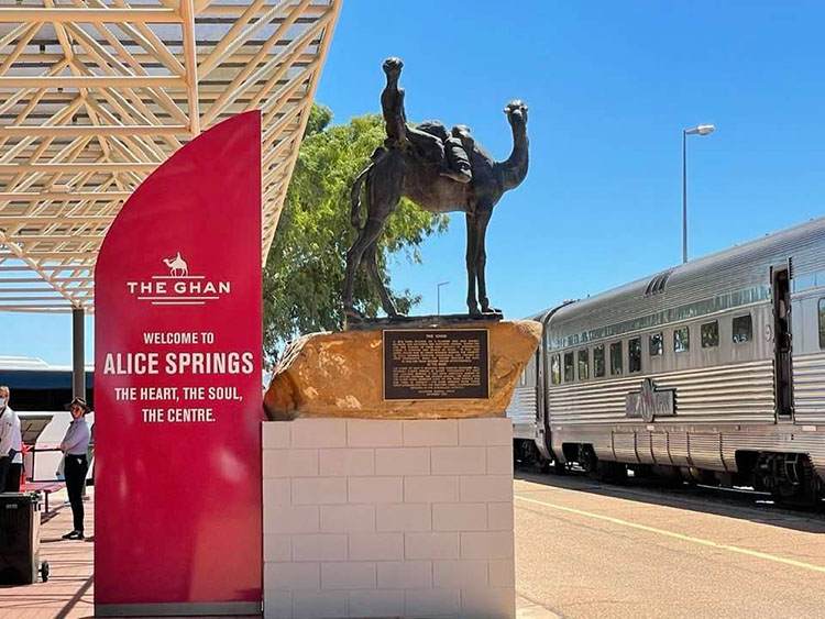 stacja kolejowa Alice Springs ciekawostki Australia