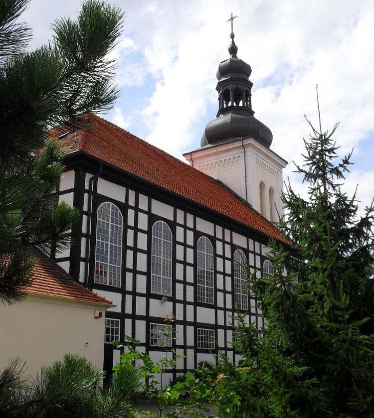 Ostrów Wielkopolski ciekawostki kościół MB Królowej Polski