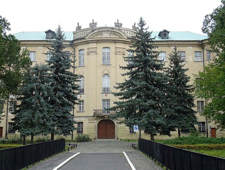 zamek Rydzyna ciekawostki zabytki