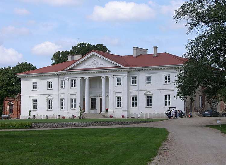 Korczew pałac Siedlce okolice atrakcje