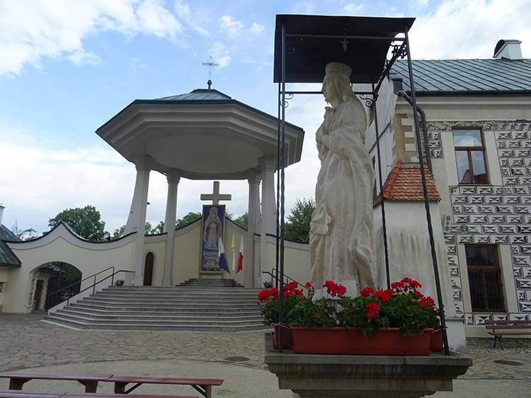klasztor św. Kinga Stary Sącz ciekawostki
