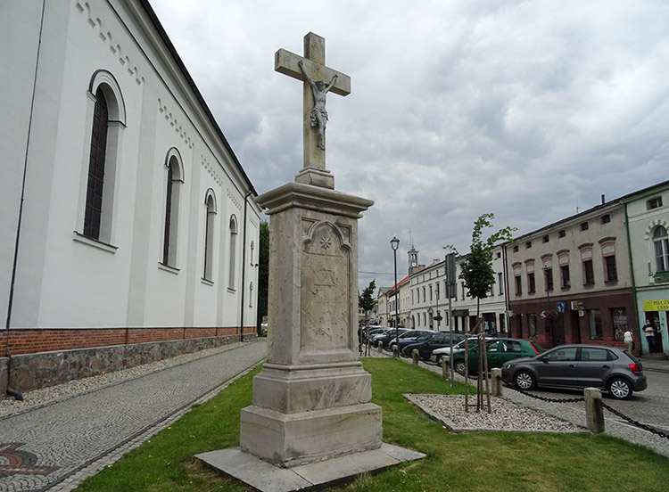 krzyż kościół rynek Dobrodzień Guttentag co zobaczyć atrakcje