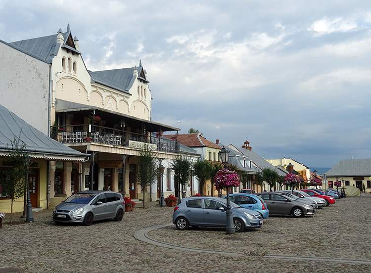rynek Stary Sącz ciekawostki atrakcje