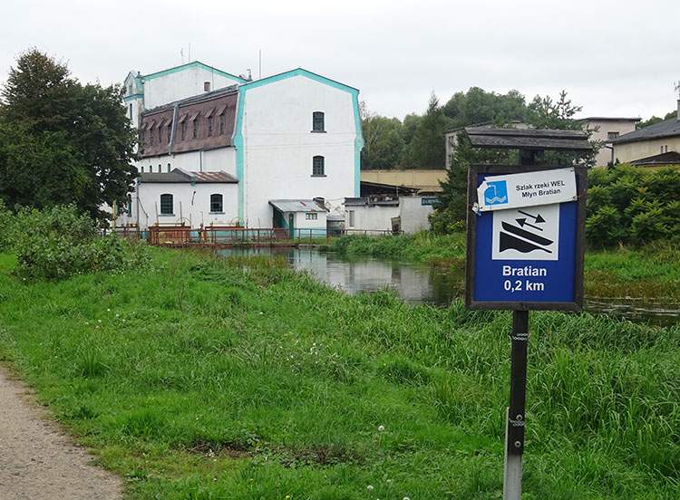 szlak rzeki Wel młyn Bratian ciekawostki