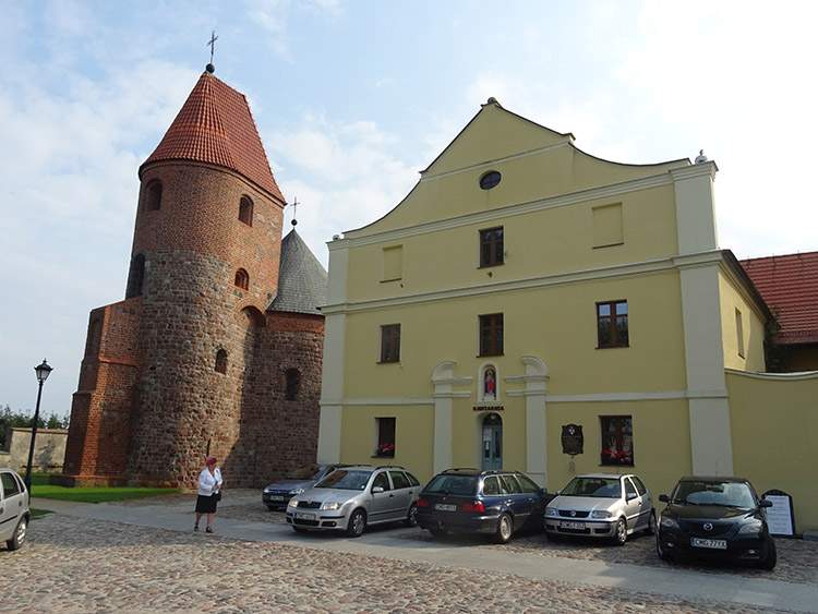 Rotunda św. Prokopa Strzelno zabytki atrakcje