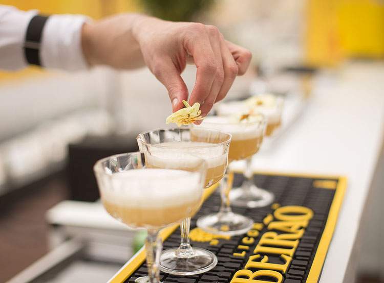 barman na wesele barmani pokaz barmański