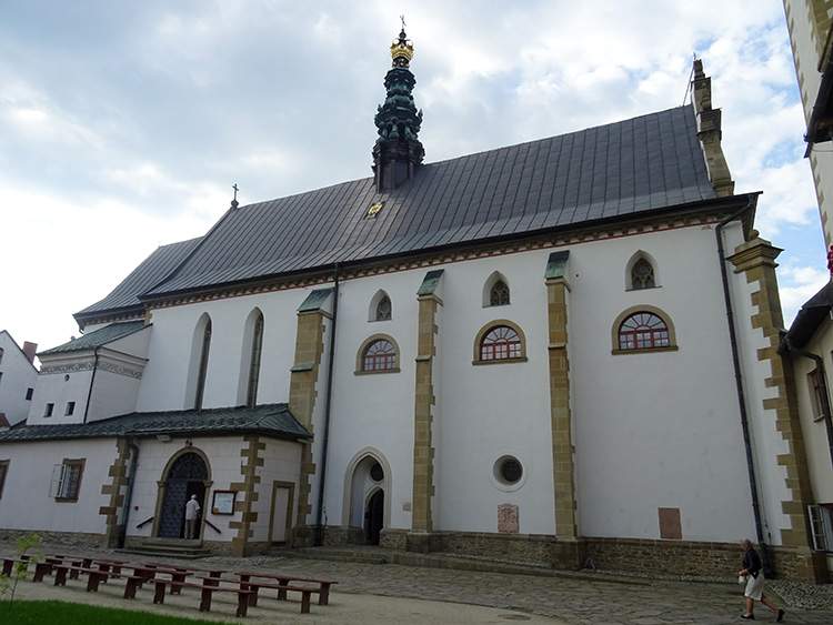 kościół św. Trójcy św. Klary Stary Sącz zabytki