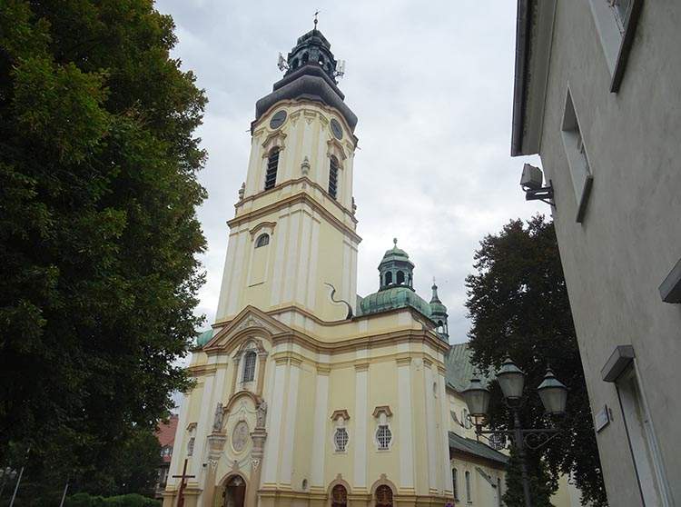 kościół św. Wawrzyńca w Strzelcach Opolskich
