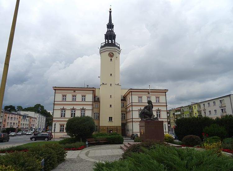 ratusz w Strzelcach Opolskich