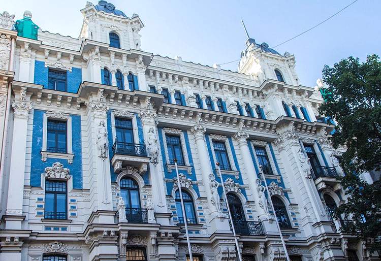 secesyjna kamienica w Rydze Łotwa zabytki