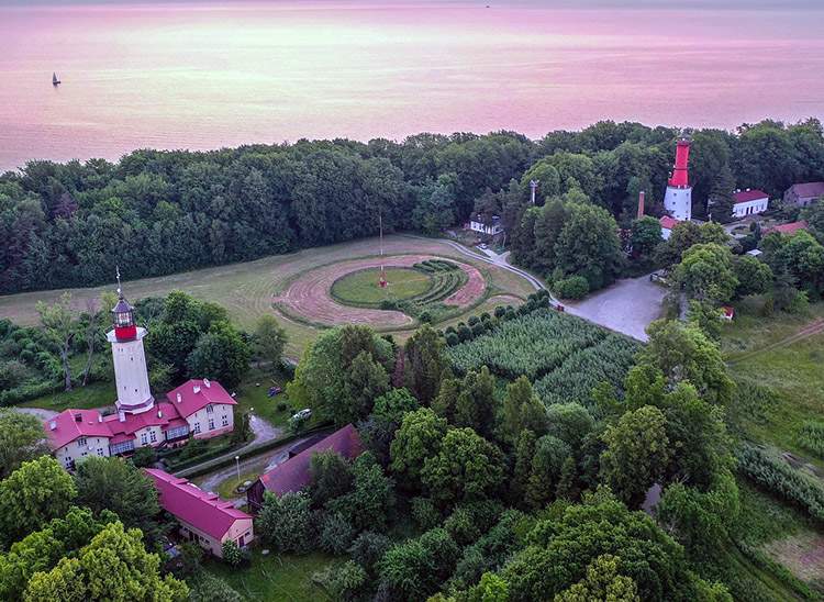 Jastrzębia Góra ciekawostki atrakcje latarnia morska morze