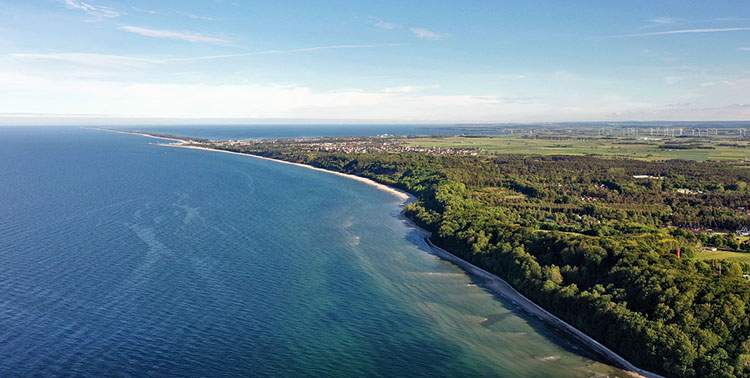 Morze Bałtyckie plaża w Jastrzębiej Górze