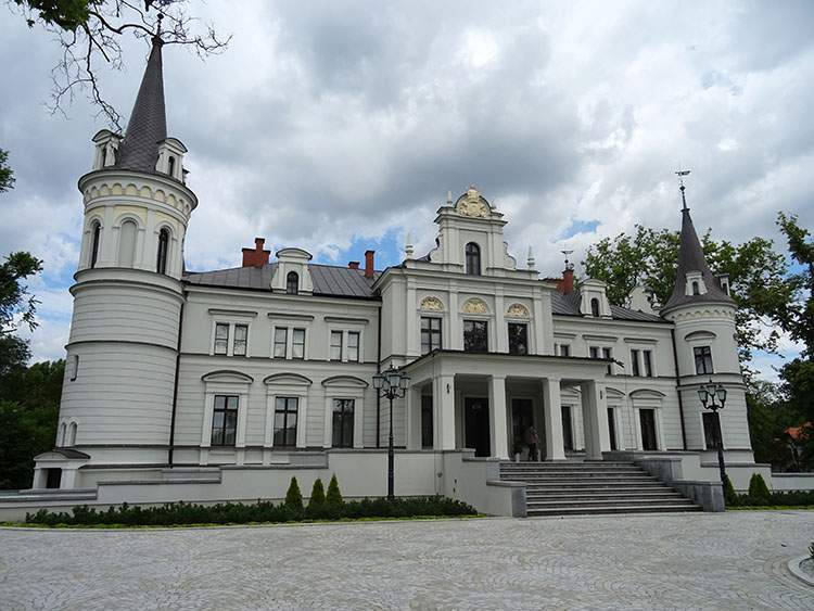 Pałac Tarce Wielkopolska pałace Wielkopolskie