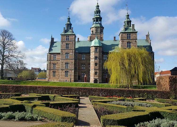 zamek Rosenborg Dania ciekawostki atrakcje