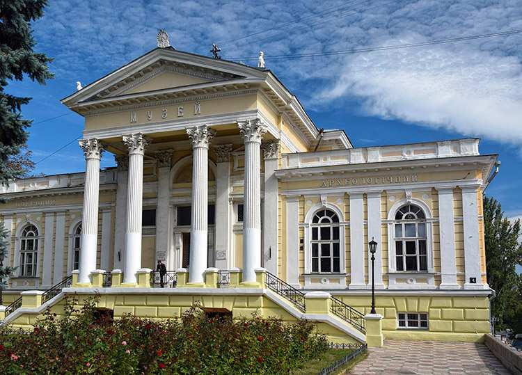Muzeum Archeologiczne Odessa ciekawostki atrakcje zabytki Ukraina