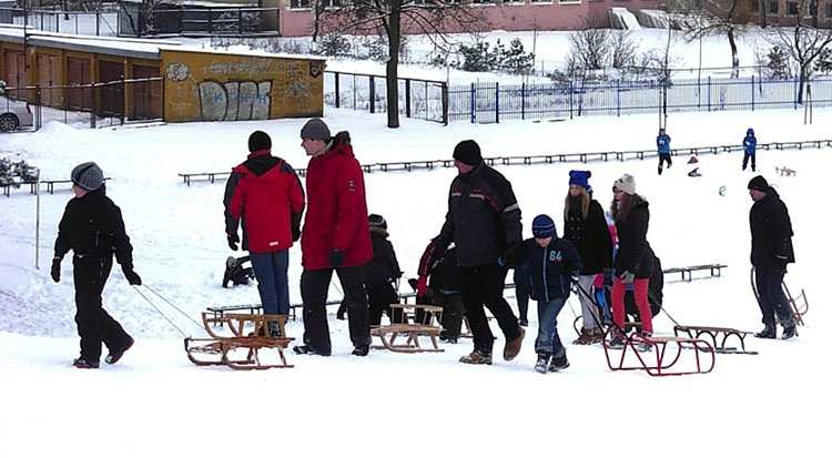 sanki ciekawostki o sankach zima śnieg