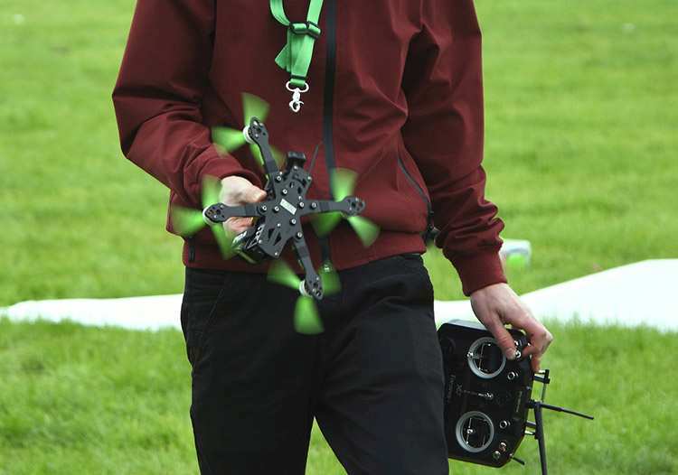drony filmowanie dron fotografowanie nauka filmy zdjęcia