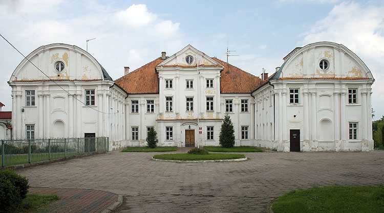 Klasztor Misjonarzy Siemiatycze ciekawostki atrakcje zabytki