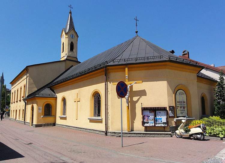 Kościół Znalezienia Krzyża Świętego Skoczów ciekawostki zabytki