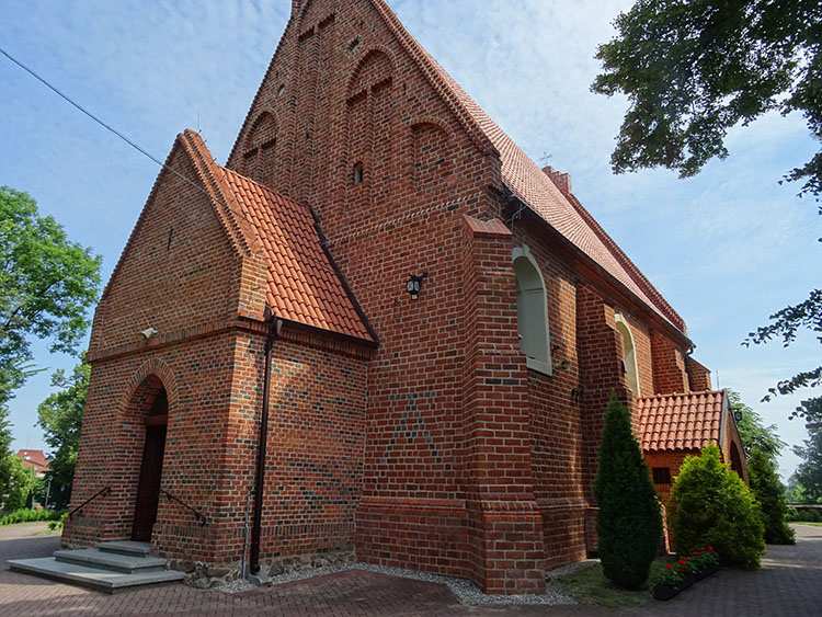 Mogilno ciekawostki atrakcje zabytki kościół farny św. Jakuba