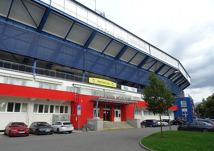 Doosan Arena stadion w Pilznie Czechy 