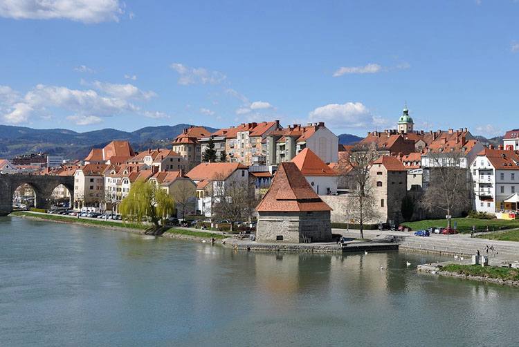 Maribor Słowenia ciekawostki atrakcje
