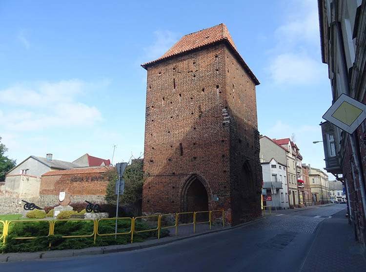 baszta Brodnicka Kurzętnicka Nowe Miasto Lubawskie zabytki