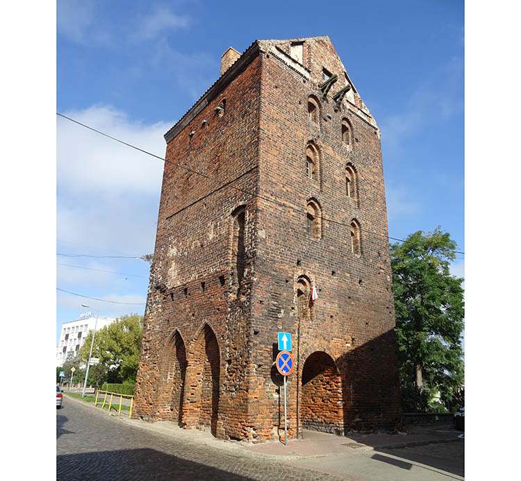 baszta brama Lubawska Nowe Miasto Lubawskie ciekawostki zabytki