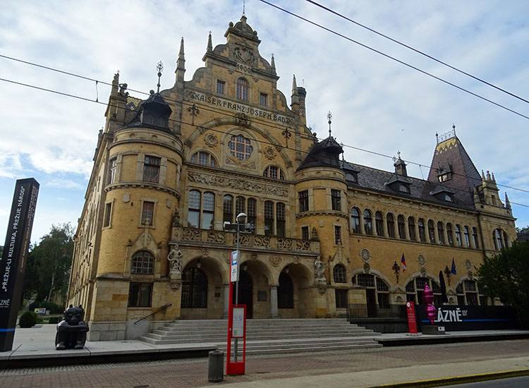 łaźnie miejskie w Libercu Czechy atrakcje zabytki
