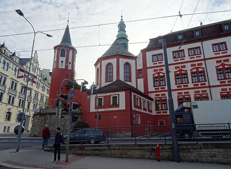 zamek Liberec Czechy ciekawostki atrakcje zabytki
