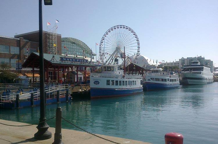 Navy Pier statki wycieczkowe