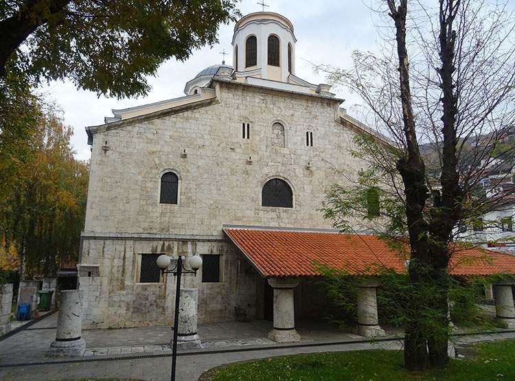 Kosowo atrakcje zabytki sobór św. Jerzego