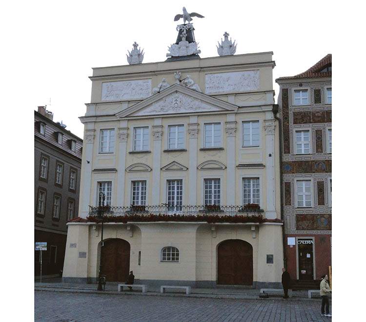 Pałac Działyńskich Poznań atrakcje zabytki rynek